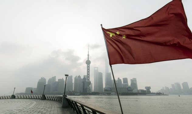 Белият дом забрани някои американски инвестиции в китайски технологични сектори