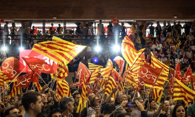 Каталуния гласува - знаковите местни избори поставят на карта поста на испанския премиер