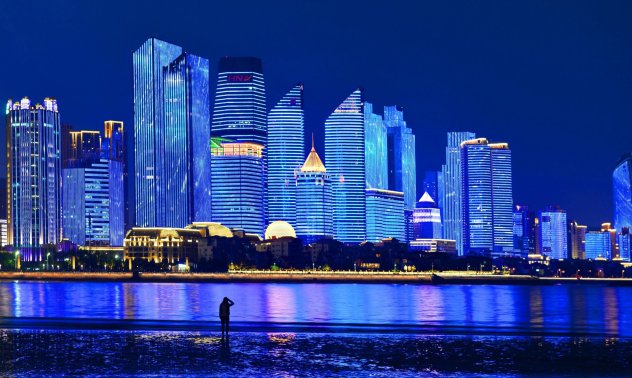 Китайските власти жадуват за чужди инвеститори, които репресиите им прогониха 