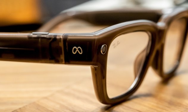 Meta ще гради екосистема с очила с дисплей и AI функции за $799