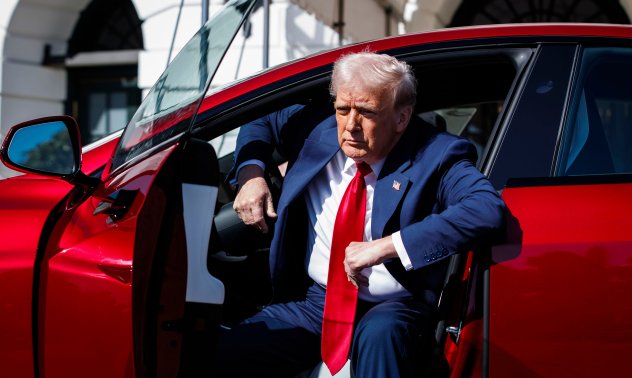 Дори феновете на Мъск бягат, докато Tesla е в режим на свободно падане