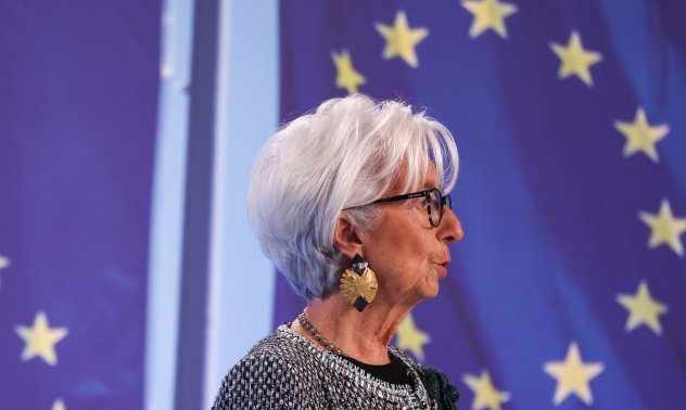 ЕЦБ се надява да достигне целта за инфлация от 2% през 2025 г., каза Лагард