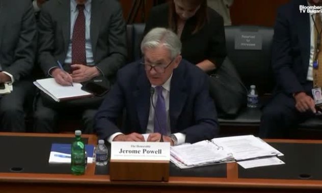 Джером Пауъл за изчисляването на допълнителния коефициент на ливъридж 