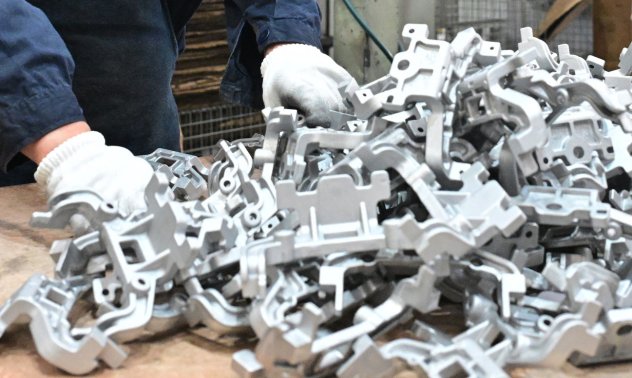 Евтините авточасти от Китай заливат най-големия пазар в Европа