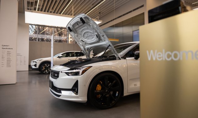 Китайски гигант спасява закъсалия производител на електромобили Polestar