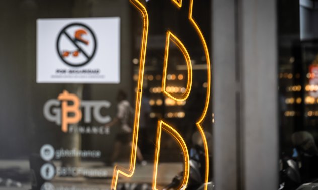 Биткойнът е разстърсен от дългосрочни притежатели, които се отказват от 45 млрд. долара