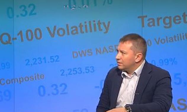  Защо АИКБ предлага работниците да плащат 100% от осигуровките си?