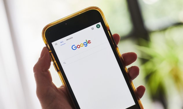 Google ще показва и отговори от AI на медицински въпроси в търсачката си