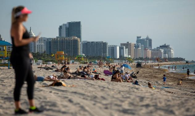 Пандемията вилнее с пълна сила в САЩ, очакват 180 хил. души да починат до октомври