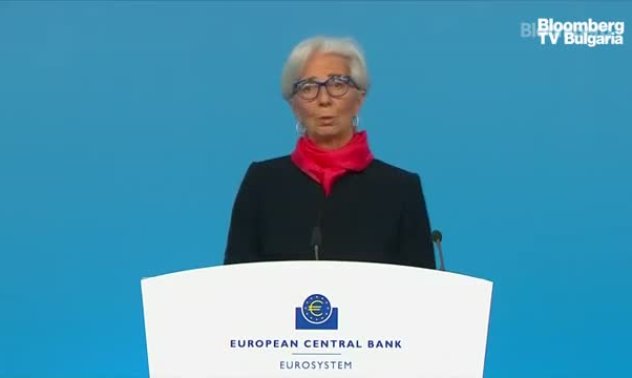 Лагард не очаква вдигане на лихвите през 2022г