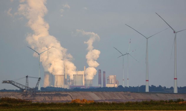 Екстремните климатични явления забавят излизането на Гърция от въглищната индустрия