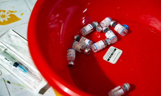 Байдън призовава за трета доза на фона на световния недостиг на ваксини