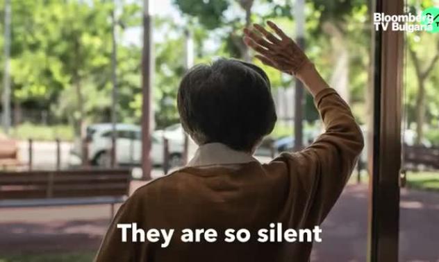 Ковид-19 опустошава домовете за вързастни