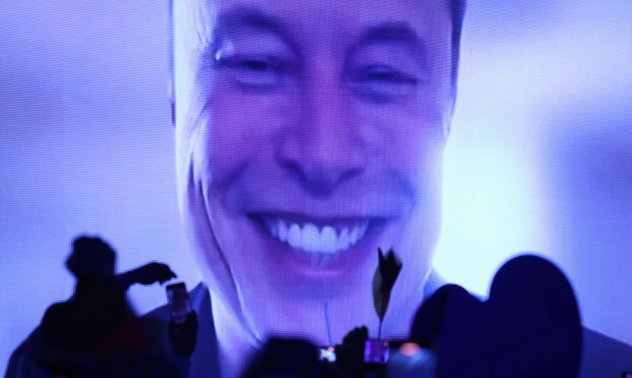 Ужасните данни на Tesla принудиха Мъск да прибегне до похватите на Тръмп