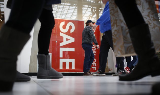 Митата заставят брандовете да ограничат отстъпките за Черния петък