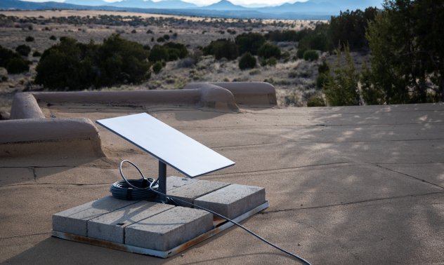 Пентагонът се съюзява със SpaceX, за да блокира използването на Starlink от Русия