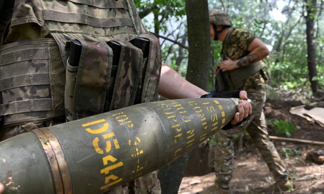 Бавният напредък на Украйна измества фокуса върху битката през следващата година