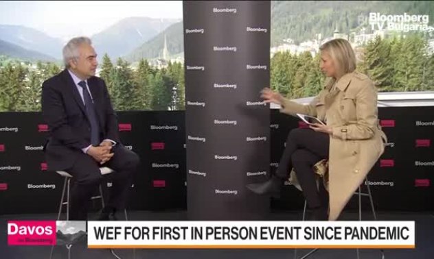 МАЕ обяви 50% ръст на приходите от петрол на Русия за 2022