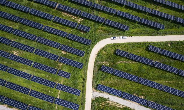 Без огромни инвестиции България не може да е лидер във ВЕИ