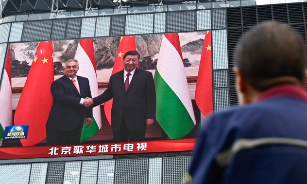 Орбан обещава да продължи "мирната мисия" в Украйна