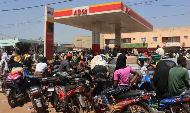 Недостигът на горива заплашва хунтата в Мали и разкрива руските ограничения