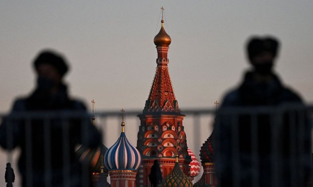 Fitch отново понижи Русия, виждайки „неизбежно“ неизпълнение по облигациите