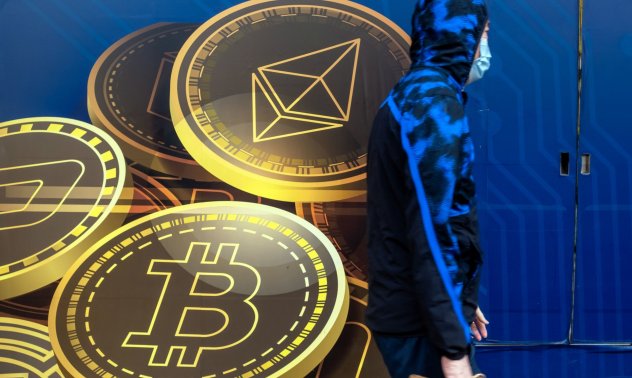 Дигиталните пари срещу криптото 