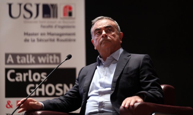 Странното шоу на Карлос Гон в Nissan нямаше как да не продължи