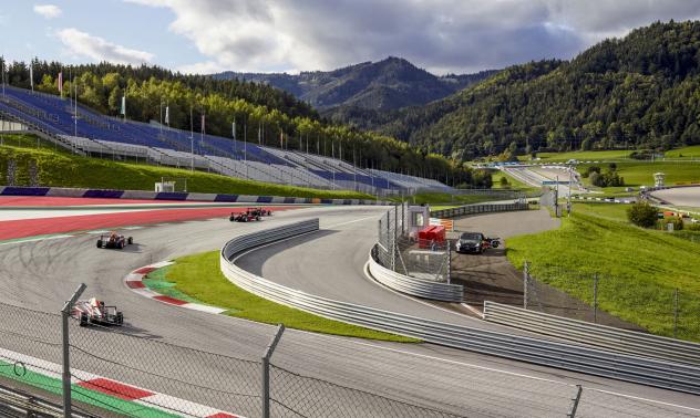 Милиардер и Астън Мартин ще спират Хамилтън във Формула 1