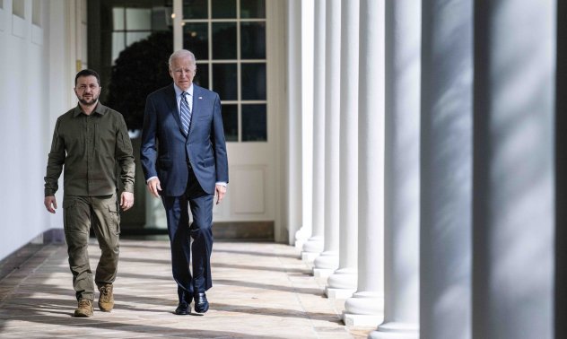 Помощта за Украйна остава на заден план при приемането на плана за разходите в САЩ