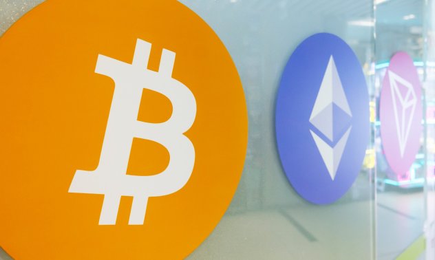 Биткойн преследва американската мечта в разтърсващ ипотечен натиск