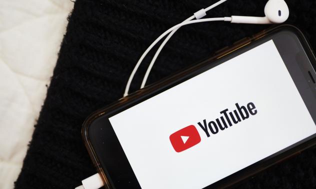 YouTube въвежда ограничения за политическите и хазартни реклами