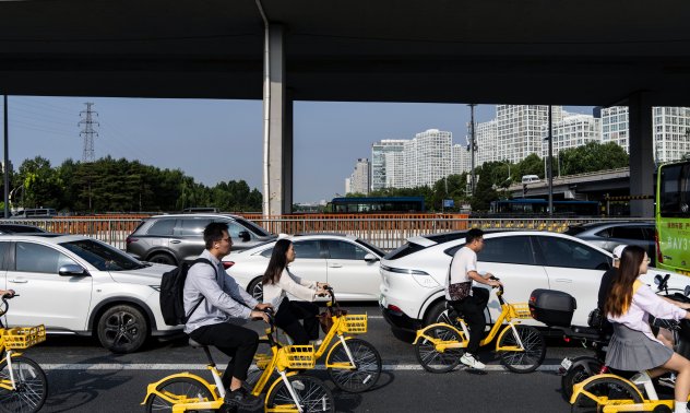 Автомобилните застрахователи се задъхват от бума на електромобилите в Китай