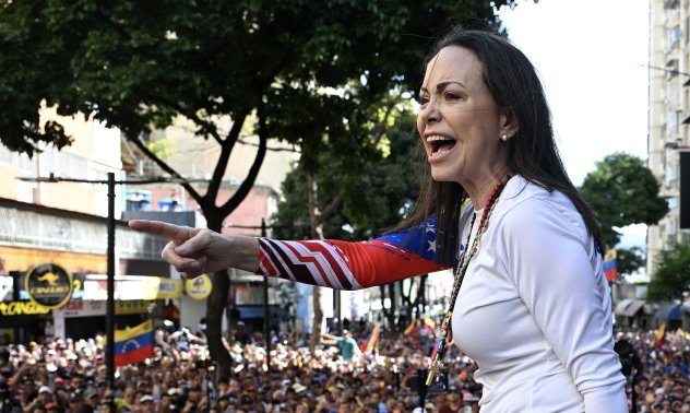 Мария Корина Мачадо е символ на мирния преход към демокрация във Венецуела