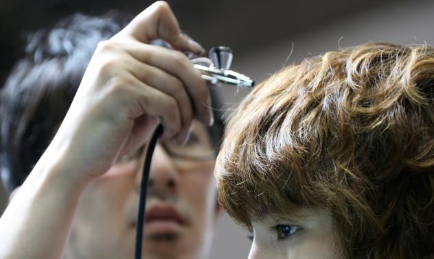 Рентабилни ли са училищата за гримьори в България