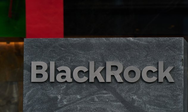 Богатите се насочват към частното кредитиране, а доходността при дяловия капитал изостава