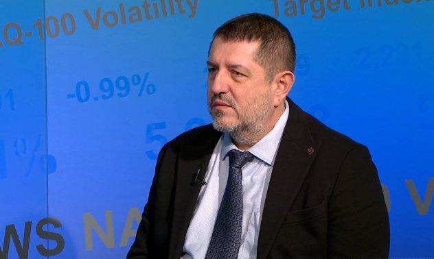 Р. Вазов: Българската икономика ще расте по-бавно през 2025 г., доходите - също