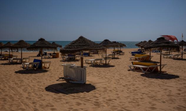 Надеждите за летни пътувания се съживяват 