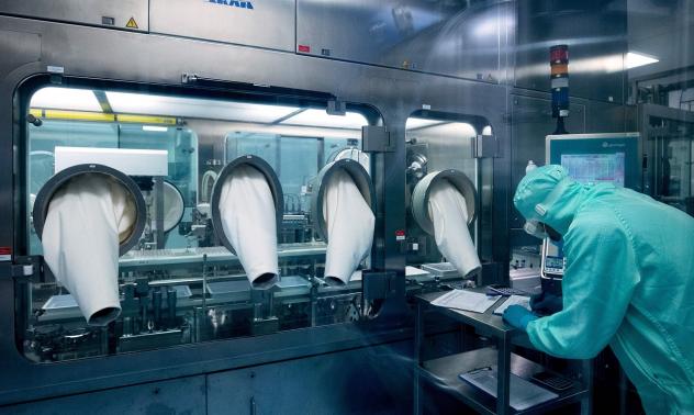 Великобритания сключи сделка за 60 млн. дози потенциална ваксина срещу Covid-19