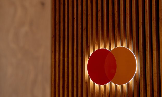 Mastercard е глобена с 31.5 млн. паунда заради незаконен картел при предплатени карти