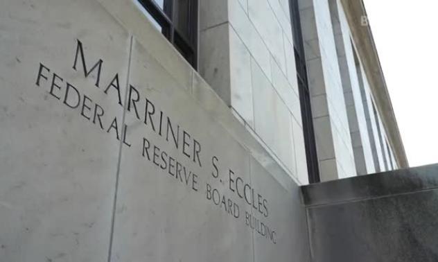 Хестър Пиърс: Крипто отваря врати за повече хора във финансите