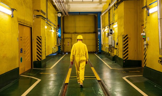 Световната банка отмени забраната за ядрена енергия и обмисля добив на газ