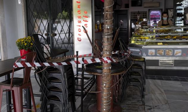 Икономиката на еврозоната се насочва към пореден спад след подновените ограничения