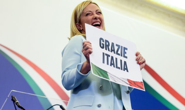 Победата на Мелони в Италия слага край на епохата на Драги 