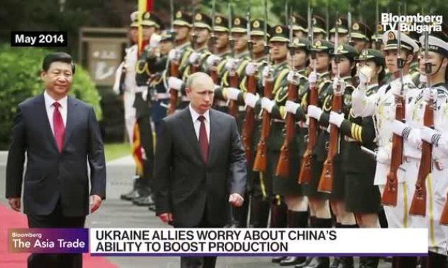 Европейски политици: Китай разработва дронове за Русия 