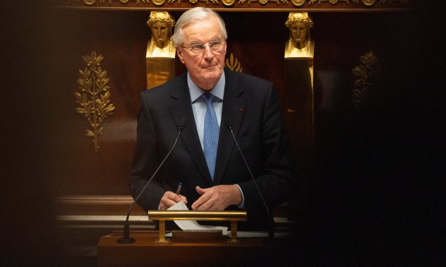 Перспективите за еврото са още по-мрачни след падането на френското правителство