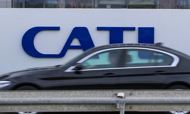 Глобалният преход към електромобили зависи от една китайска компания