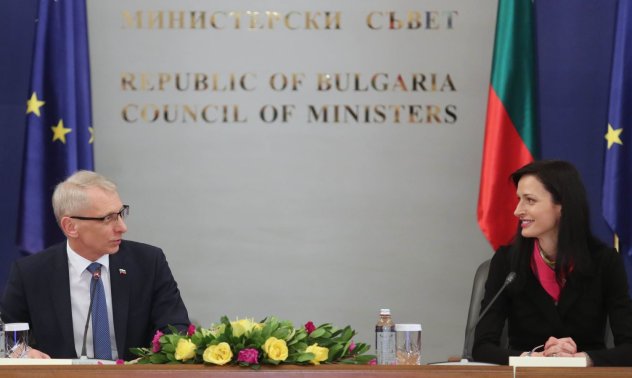 Л. Стефанов: Борбата за власт ще забави пълната европейска интеграция на България