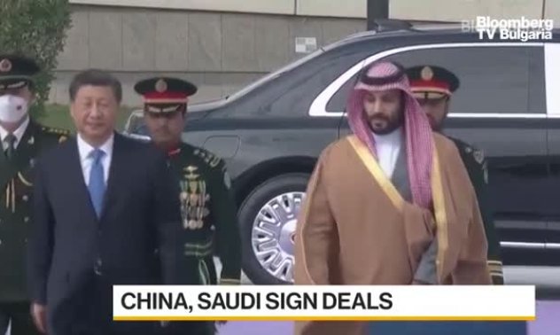 Си иска Китай сътрудничи повече с Саудитска Рияд в енергетиката