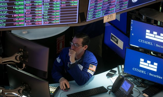 Отслабването на цар долар е добра новина за почти всички